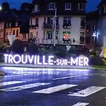 Renove Au Calme Avec Terrasse 아파트 *