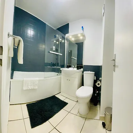 Renove Au Calme Avec Terrasse דירה