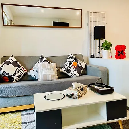 Renove Au Calme Avec Terrasse דירה *