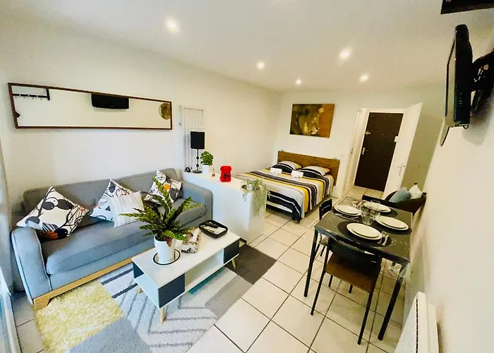 Renove Au Calme Avec Terrasse *